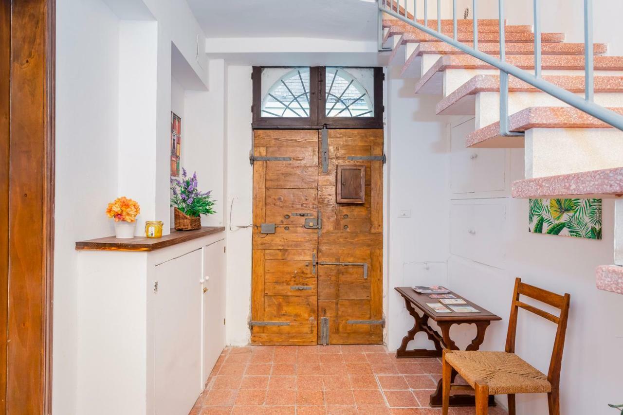 Salvia E Senape Ferrara Apartment ภายนอก รูปภาพ