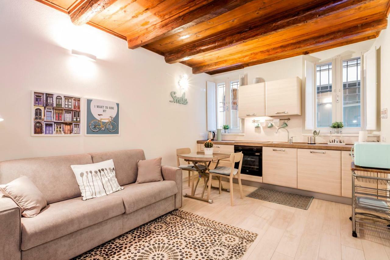 Salvia E Senape Ferrara Apartment ภายนอก รูปภาพ