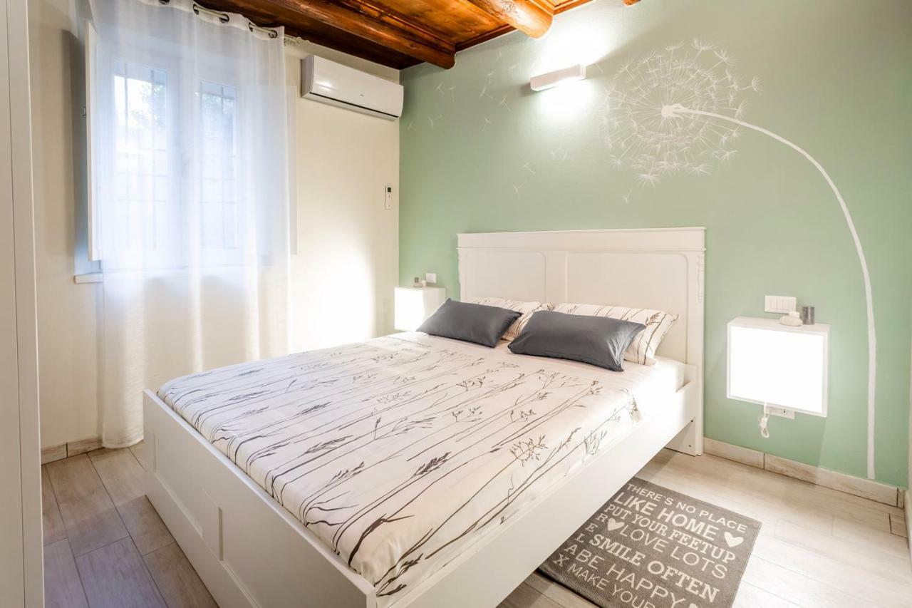 Salvia E Senape Ferrara Apartment ภายนอก รูปภาพ